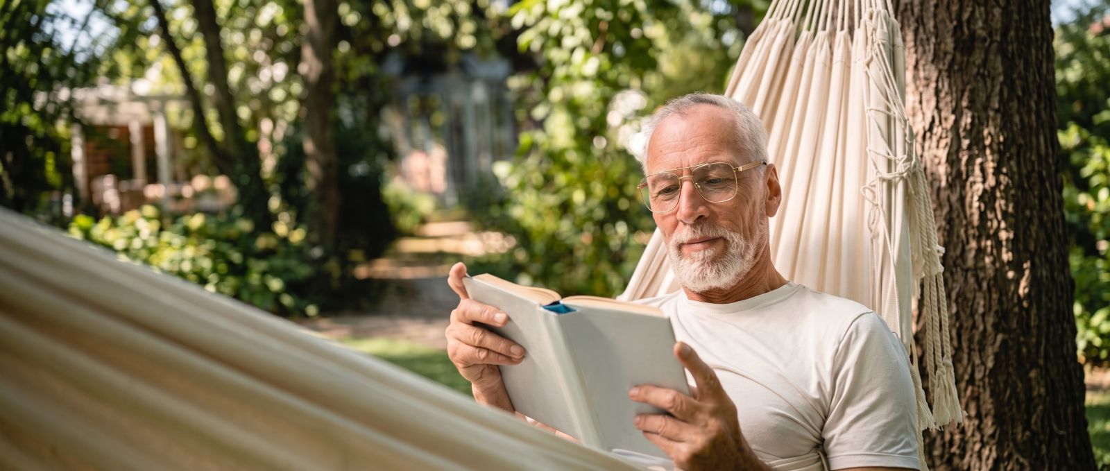 What Are Progressive Lenses: Benefits and Features