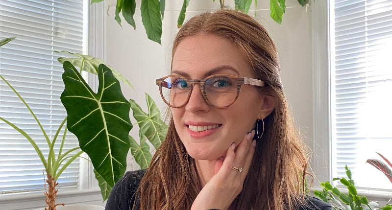 Pop of Color: Must-Have Colorful Glasses & Frame Trends in 2025