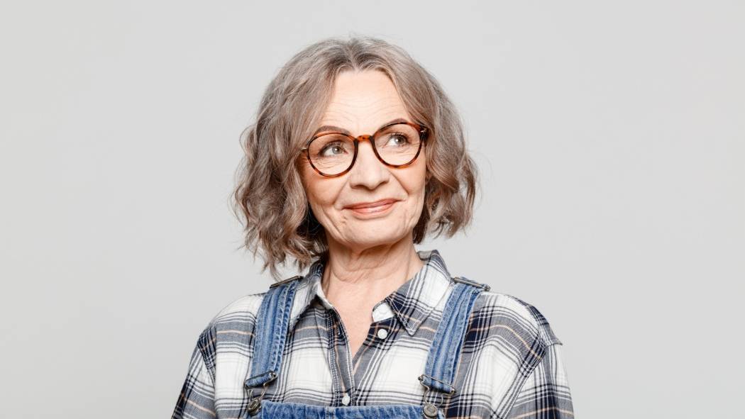 Quelles sont les lunettes qui vous feront paraître plus jeune en 2025 ?