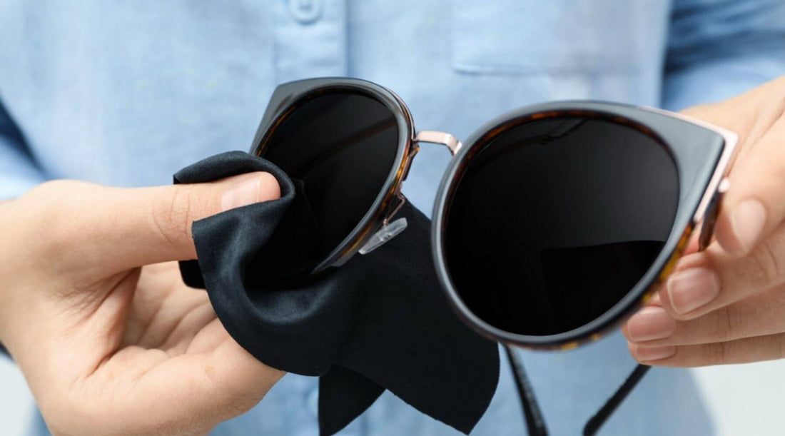10 astuces pour enlever les rayures des lunettes de soleil
